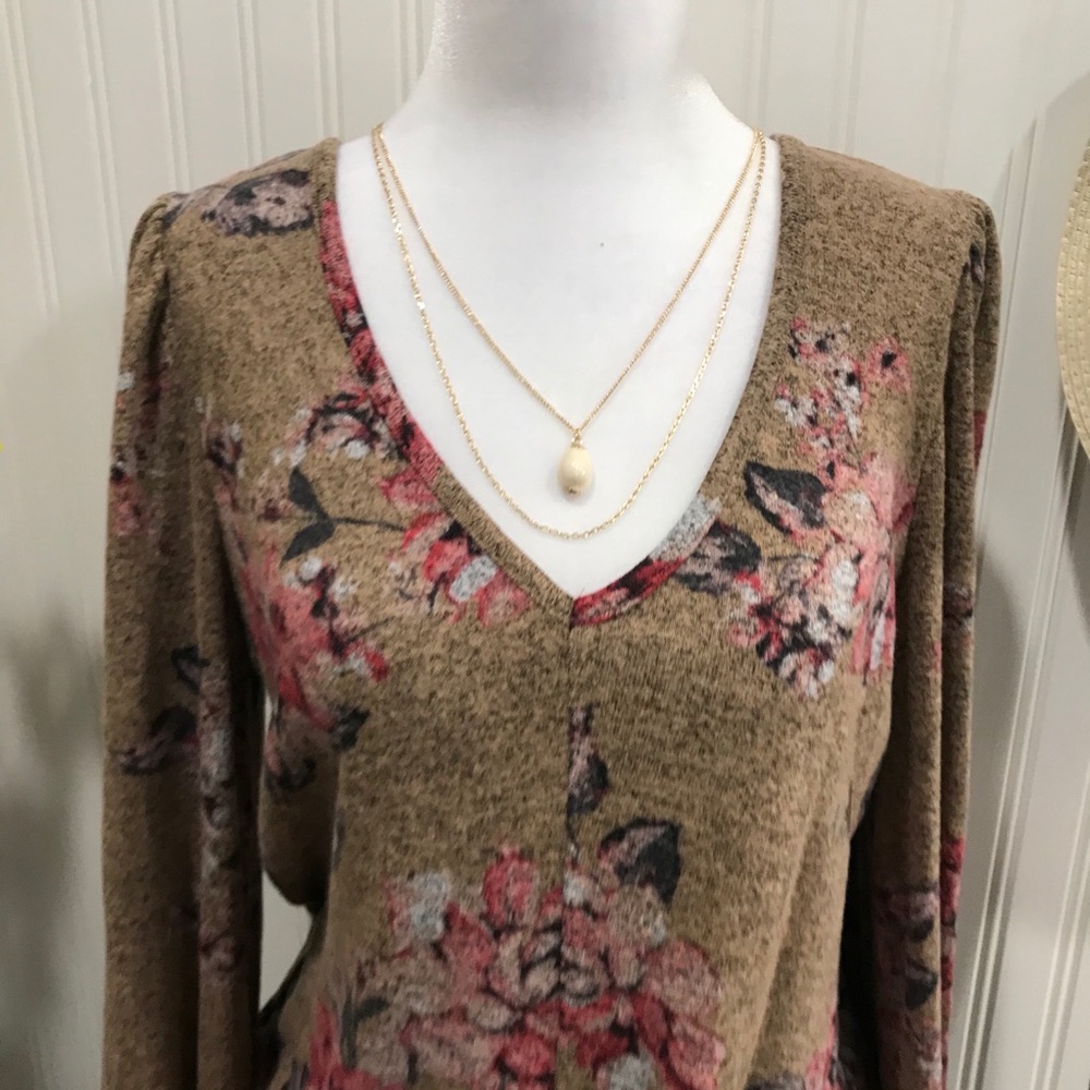 Sz XL Blouson Sleeve Twist Hem - Picture 6 of 16